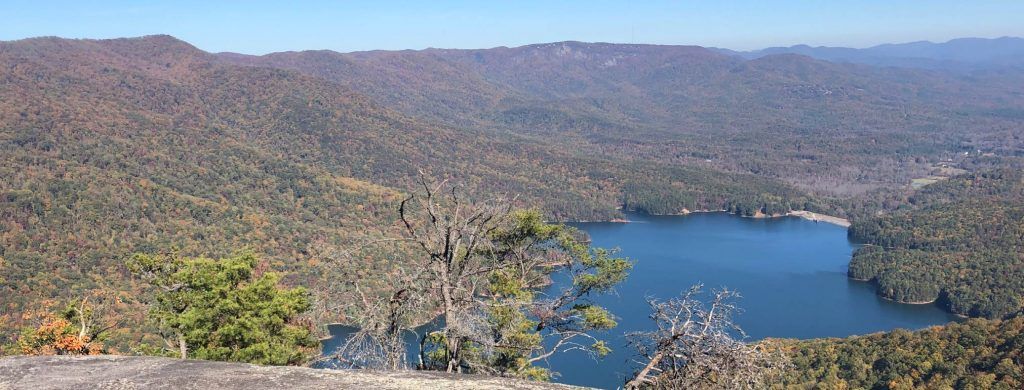 landscape shot of Ceaser's Head in Upstate South Carolina