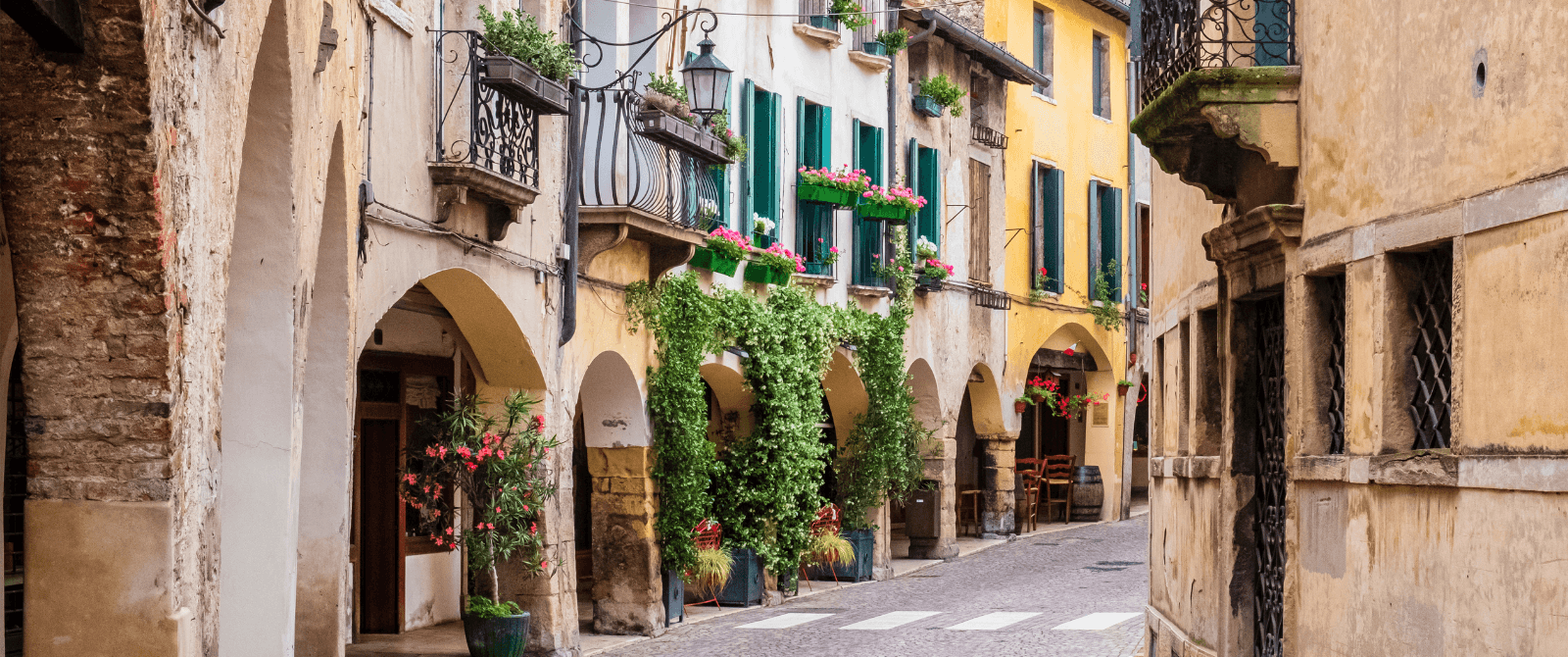 Discover the medieval streets of Asolo 