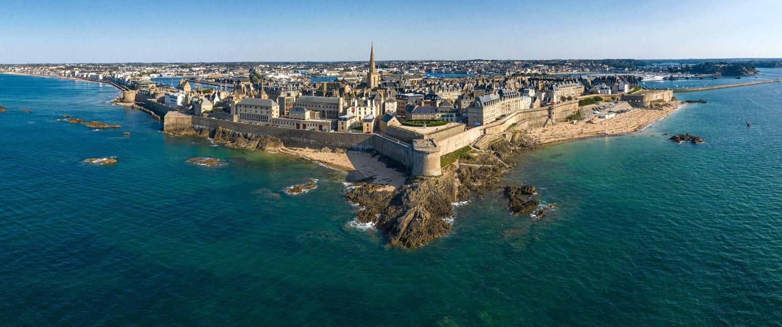 Ride to the beautiful city of Saint-Malo