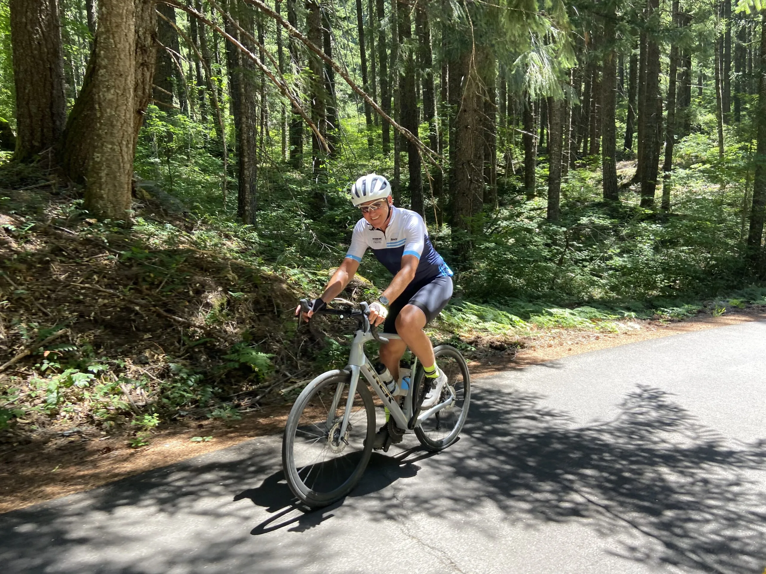Crater Lake and Oregon Cascades Bike Tour