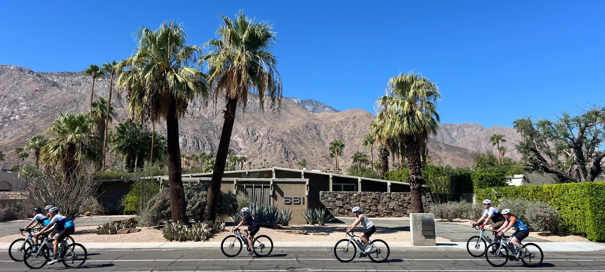 Palm Springs and Joshua Tree National Park Bike Tour
