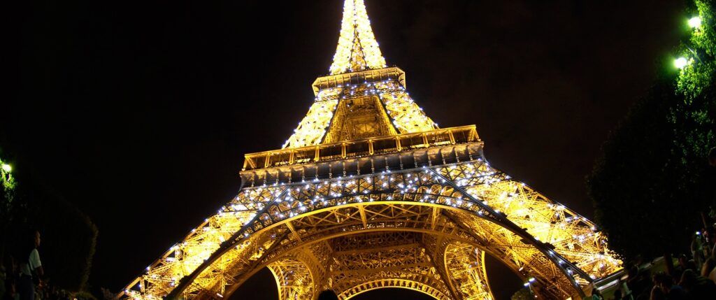 Tour de France VIP Access: Spectator Viewing Events