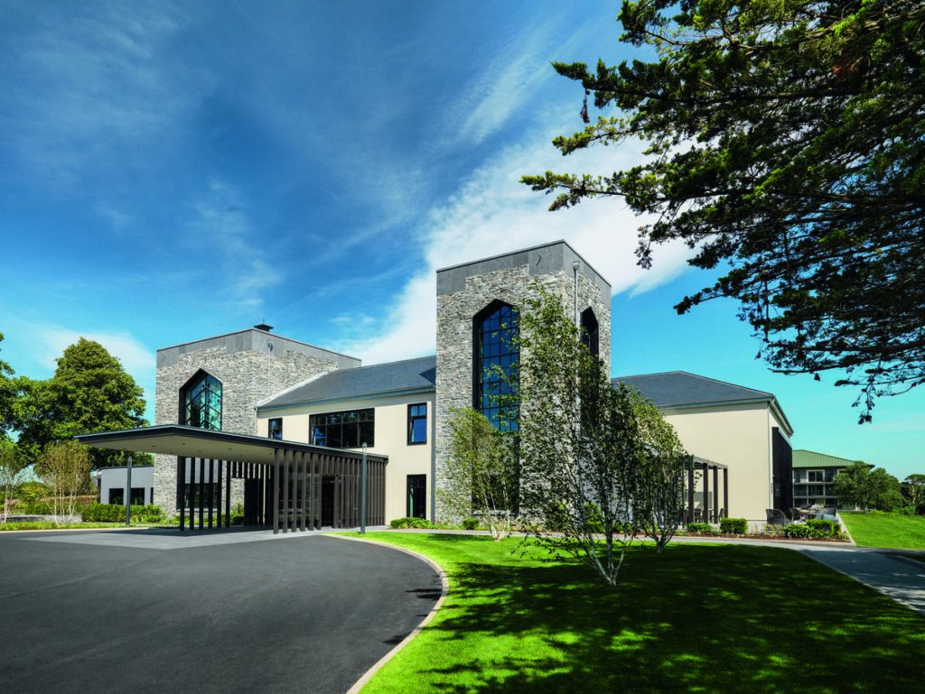 Dunloe Hotel exterior Ireland