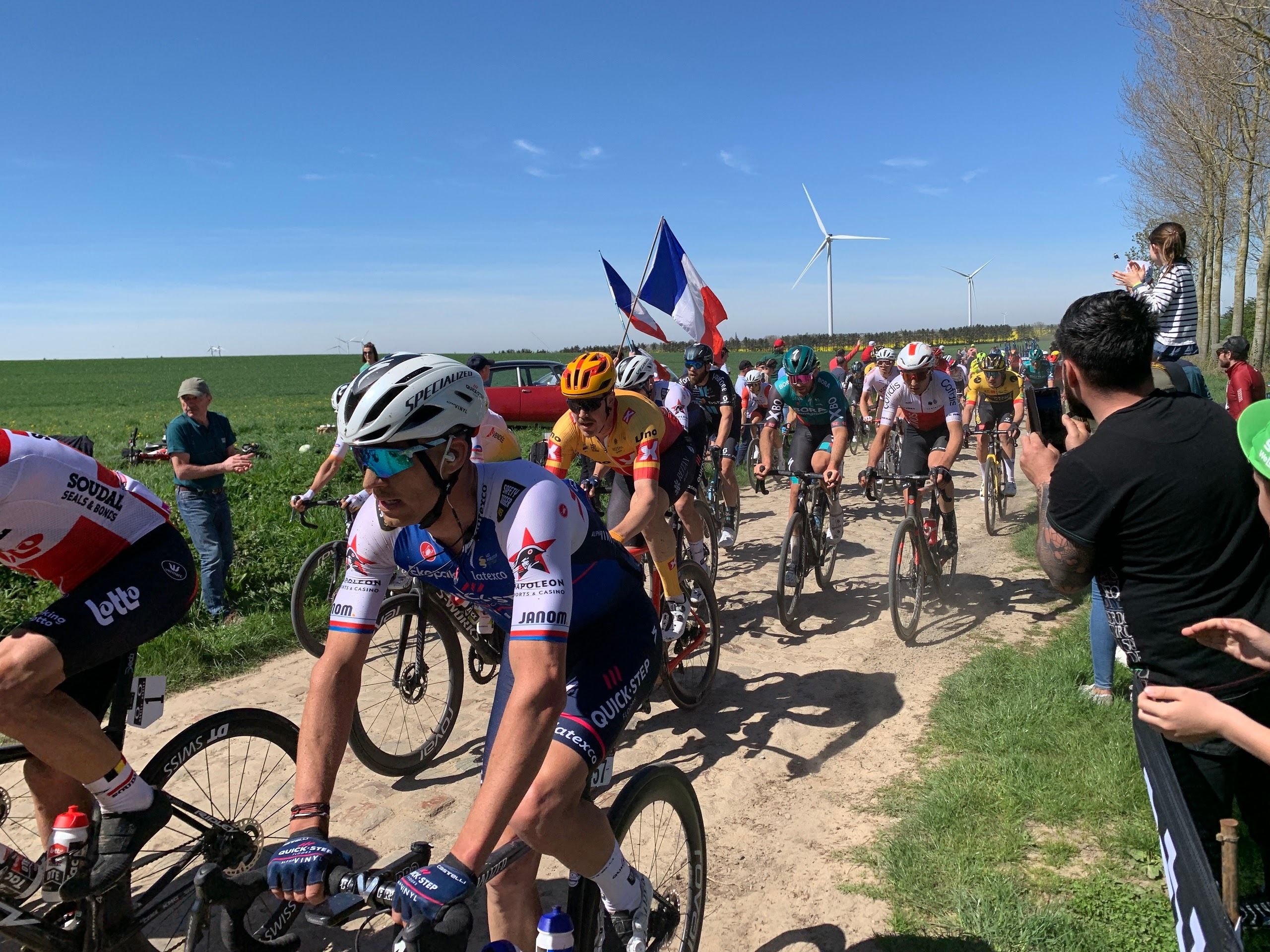 Race - fly by viewing on Paris-Roubaix