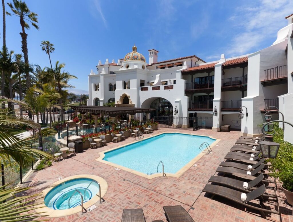 Santa Barbara Inn pool