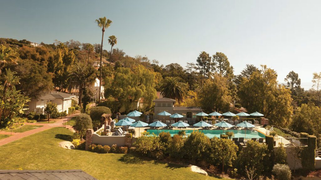 Pool and gardens of Hotel Belmond El Encanto