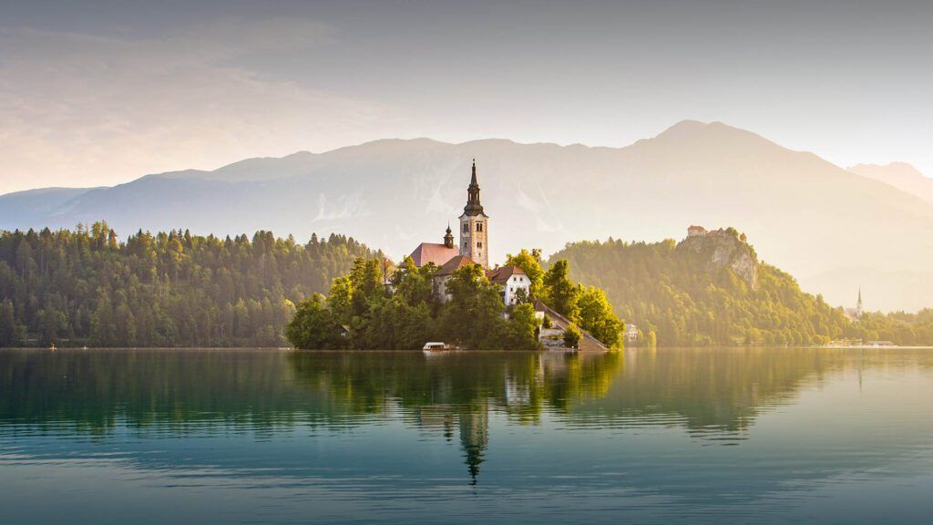 Bled Rose Hotel exterior look from the water view