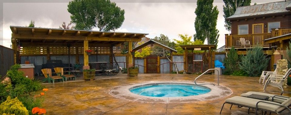 Boulder Mountain Lodge pool area