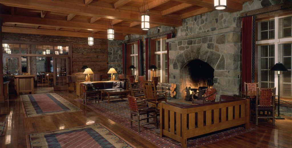 Lobby of crater lake lodge