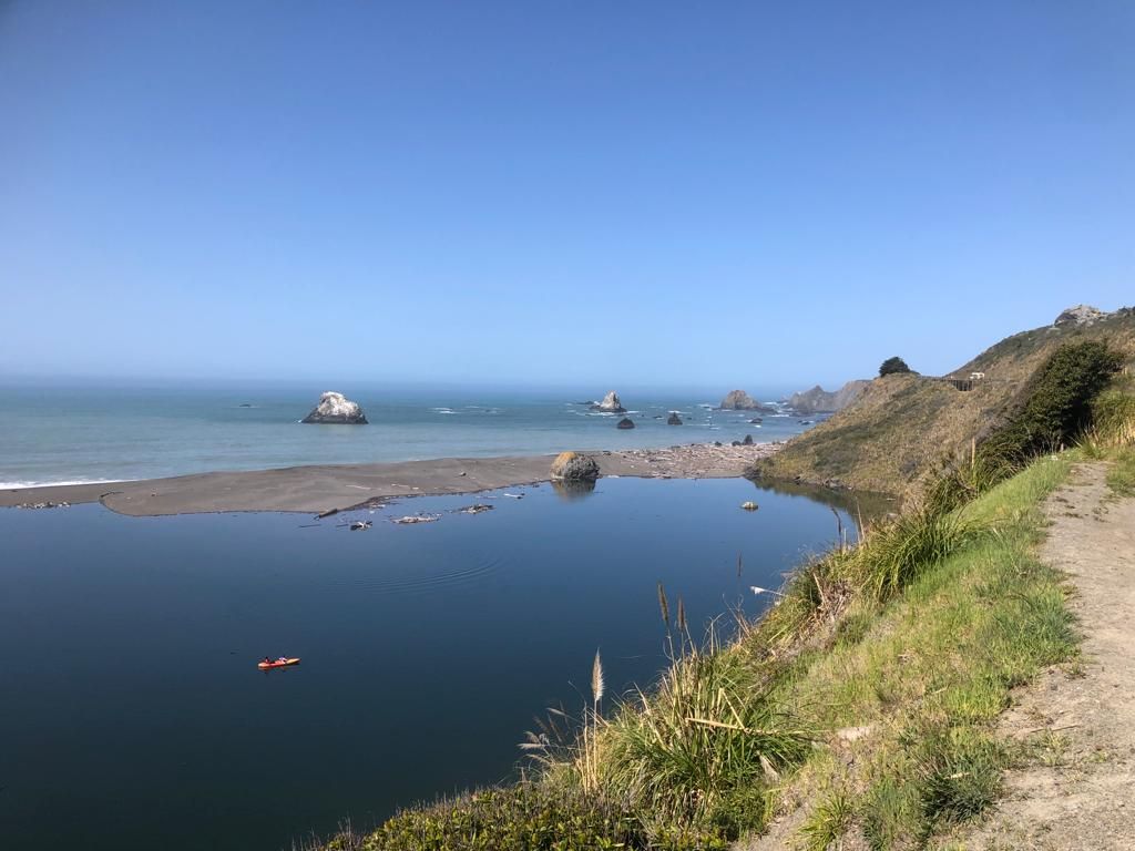 Expansive views of the Pacific Ocean