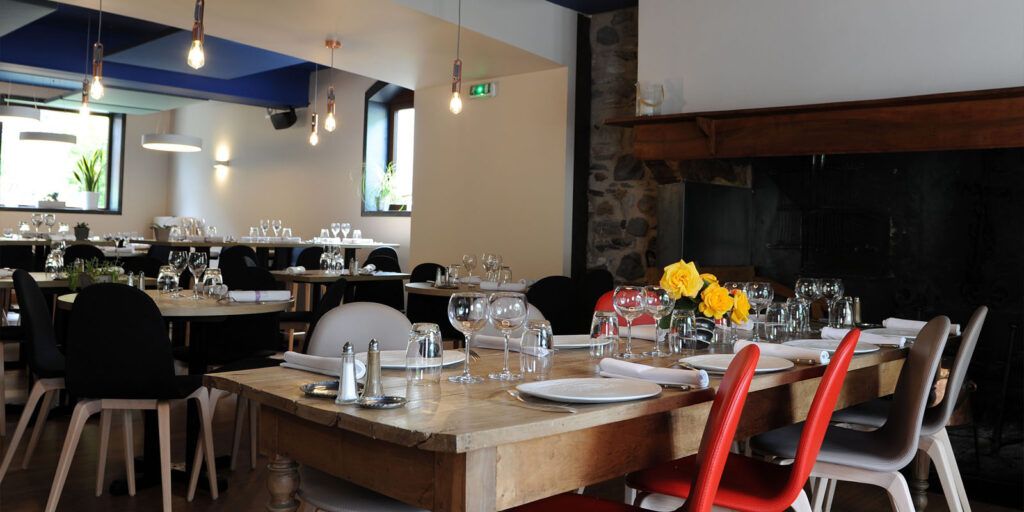 Dining area Hotel Brèche de Roland