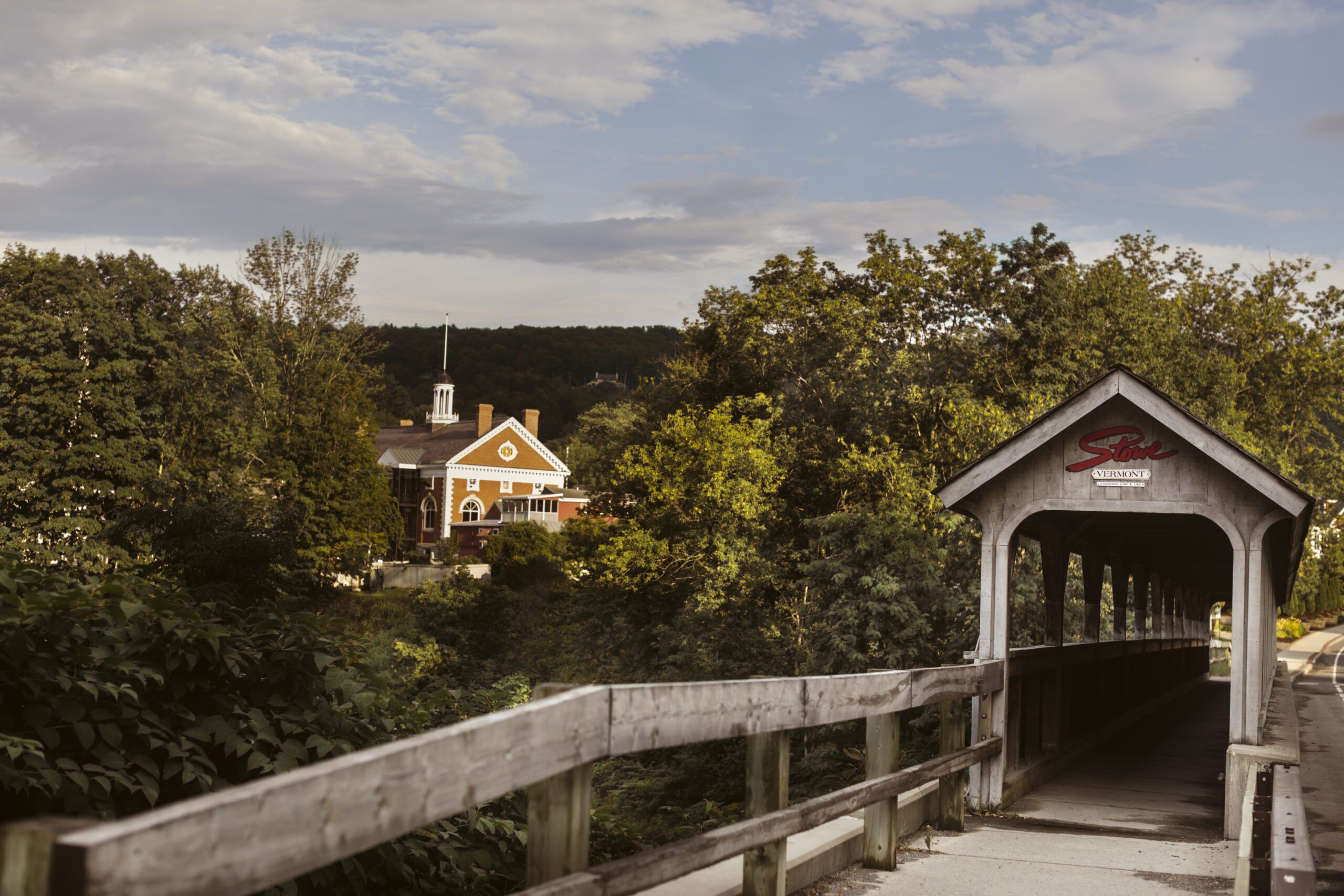 Explore Stowe