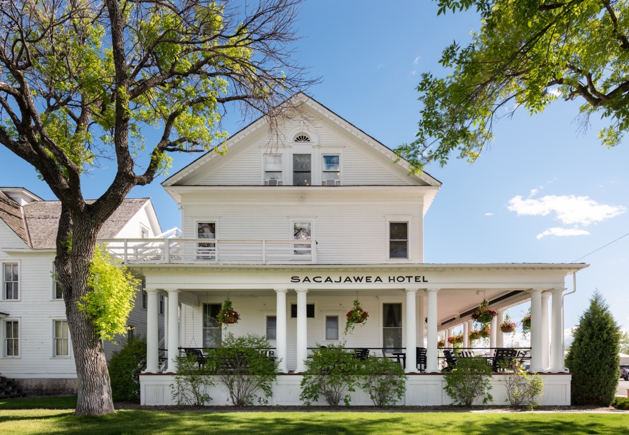 Stay at the charming Sacajawea Hotel