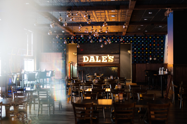 Dale's Restaurant tables