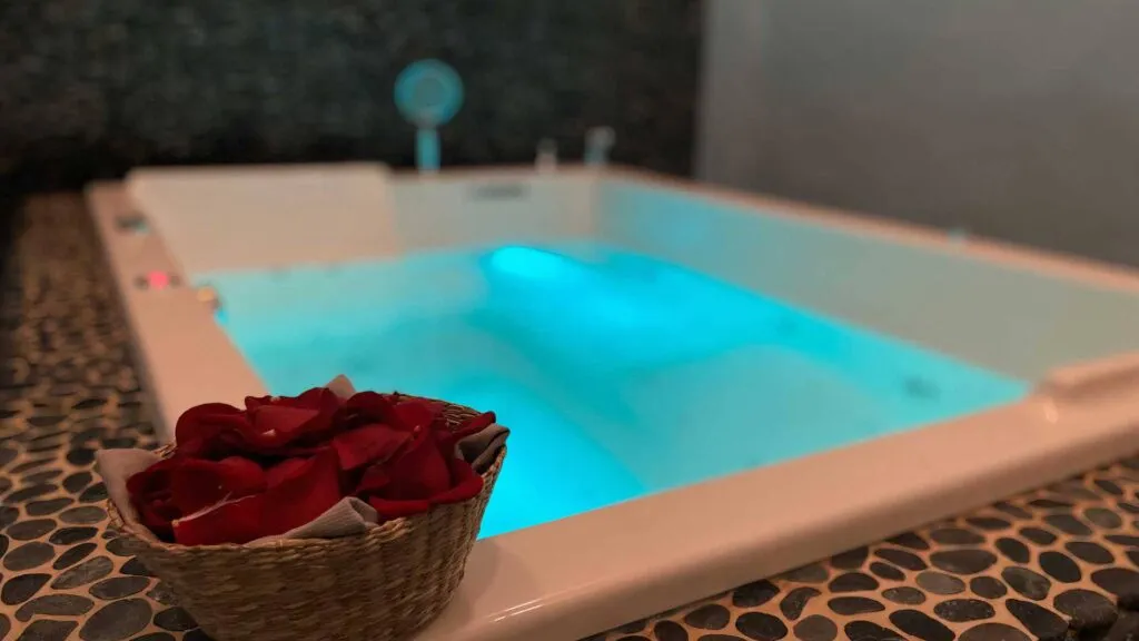 Spa jacuzzi at Hotel Riberach