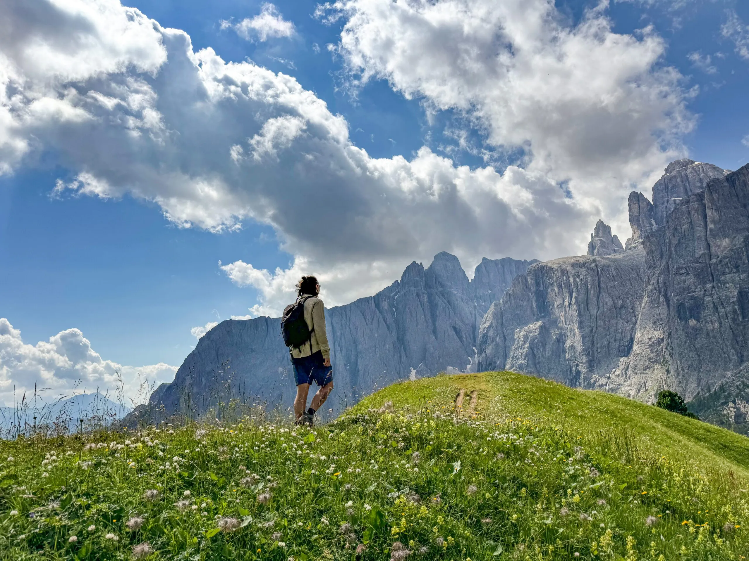 Dolomites Hiking & Walking Tour