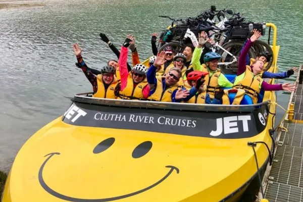 Jetboat transfer adventure through the heart of Roxburgh Gorge