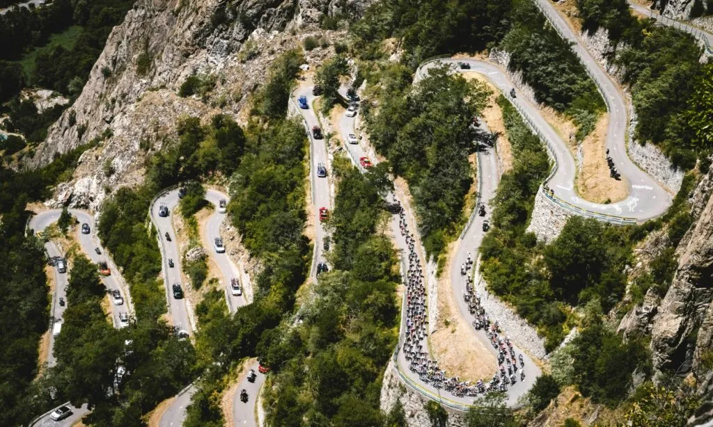 Tour de France VIP Access: Alpe D'Huez to Paris 7-Day