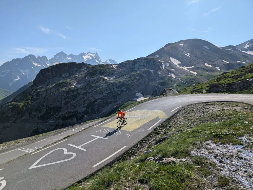 Tour de France VIP Access: Alpe D'Huez to Paris 7-Day