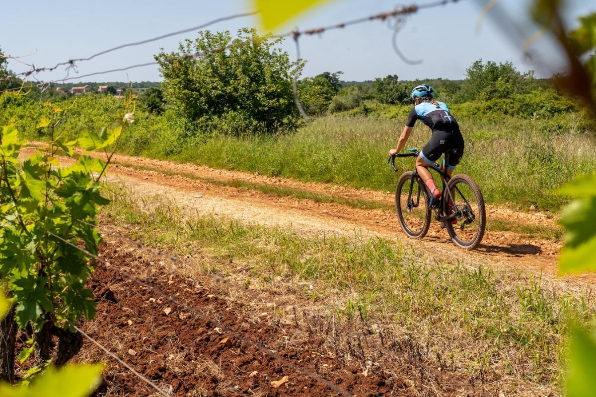 Double-track ride on the Parenzana Trail