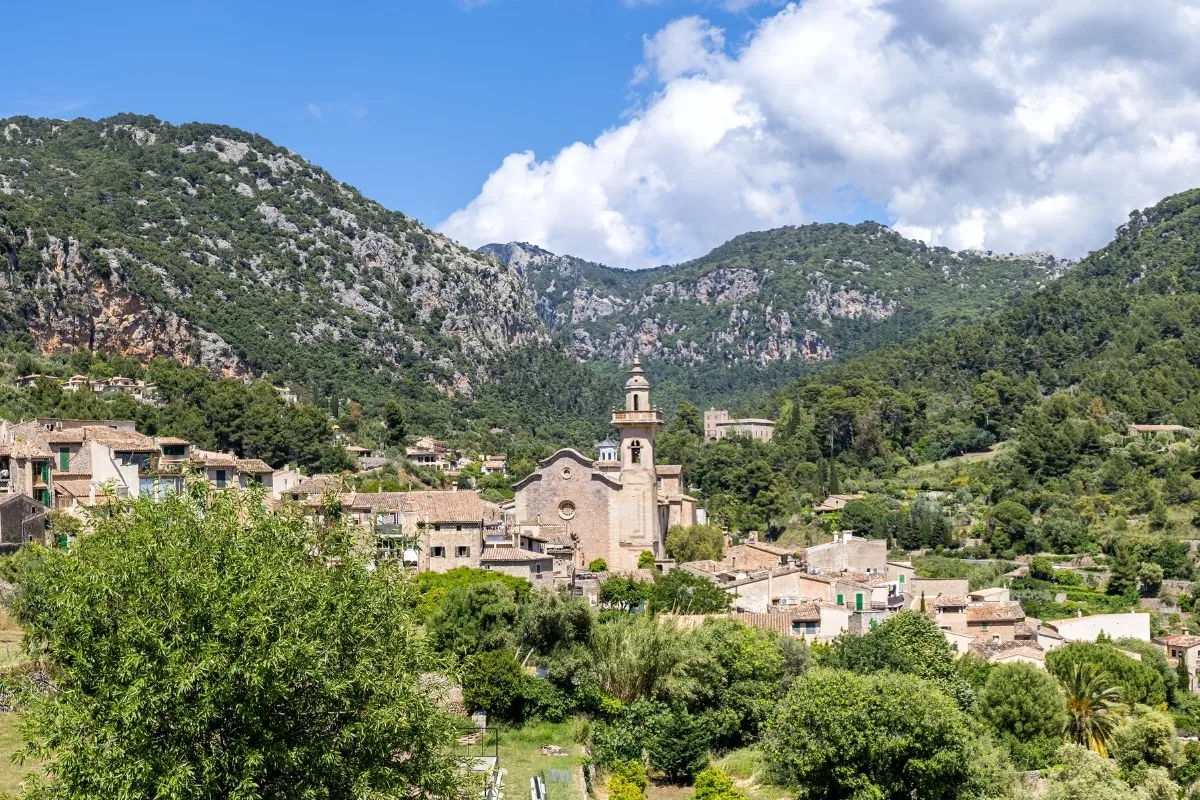 Villages of Puigpunyent and Valldemossa