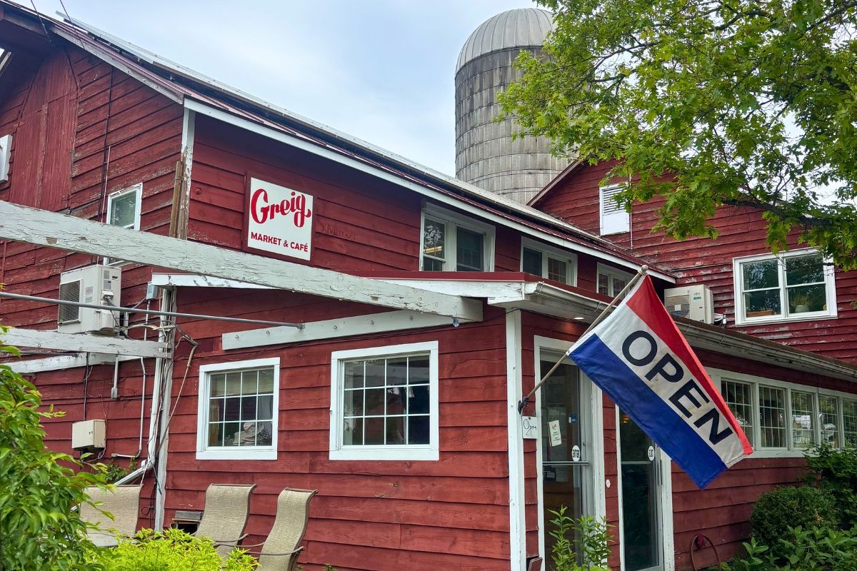 Farm-fresh lunch at Grieg Farm