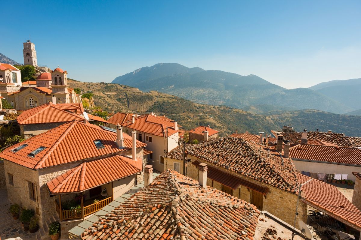 Climbing to Arachova